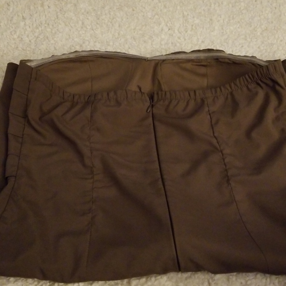 Dress - Picture 5 of 5